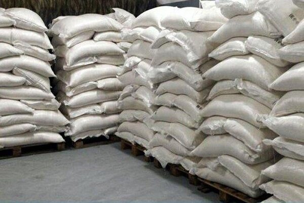 کشف ۲۰ تُن آرد قاچاق در آذرشهر