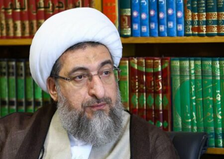تأکید امام جمعه تبریز بر تقویت بازار تبریز و حمایت از معیشت مردم